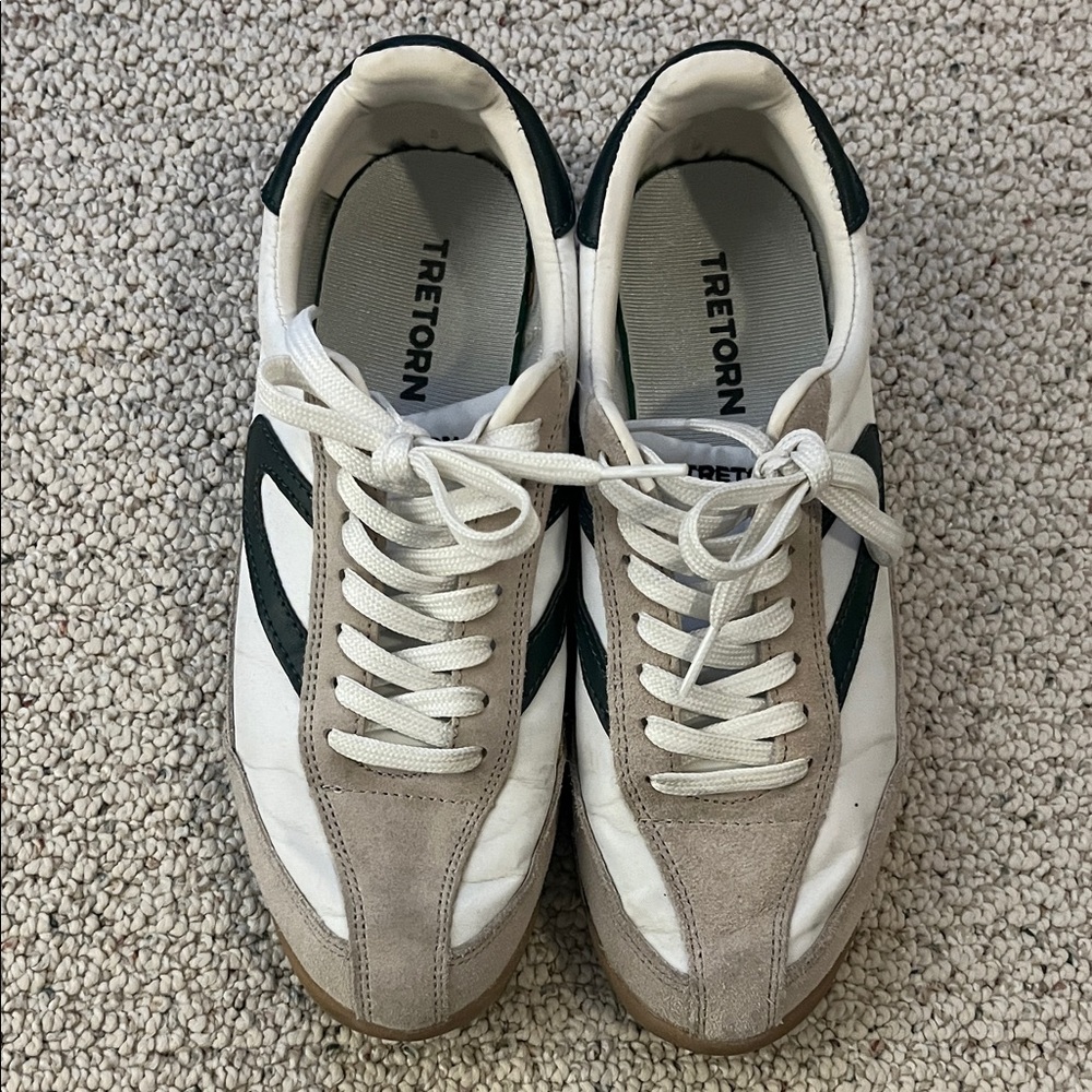 Tretorn Women’s White, Beige & Dark Green Retro Sneakers